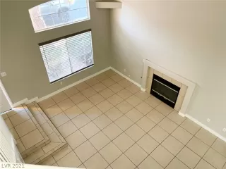 Photo #6: 2355353 Listing 