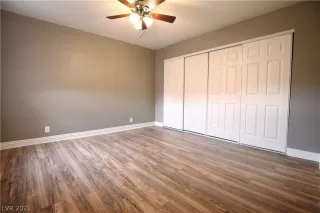 Photo #2: 2355365 Listing