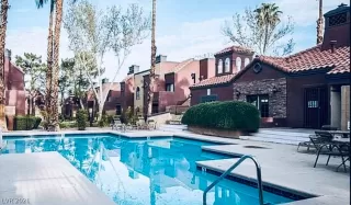 Photo #2: 2355377 Listing