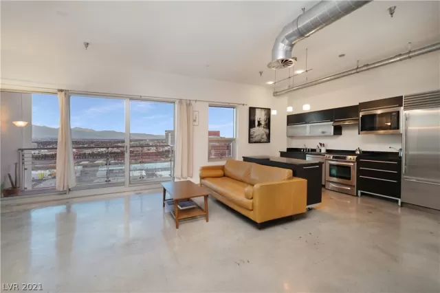 MLS: 2355414 Condo For Sale