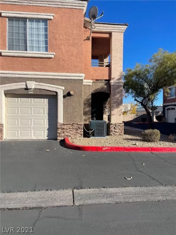 MLS: 2355420 Condo For Sale