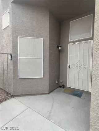 Photo #2: 2355453 Listing 