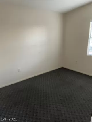 Photo #6: 2355459 Listing 
