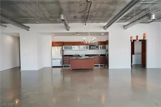 Photo #4: 2355470 Listing 