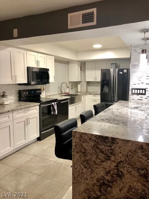 MLS: 2355496 Condo For Sale