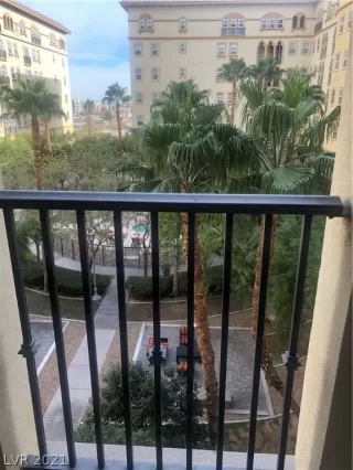 Photo #1: 2355514 Listing