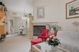 Photo #1: 2355625 Listing