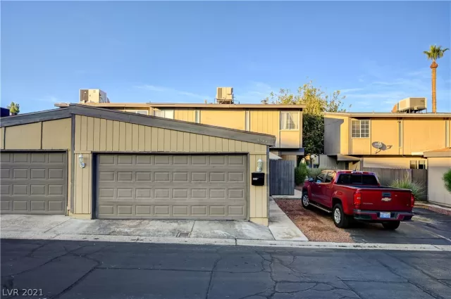 MLS: 2355680 Condo For Sale