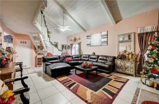 Photo #5: 2355680 Listing 