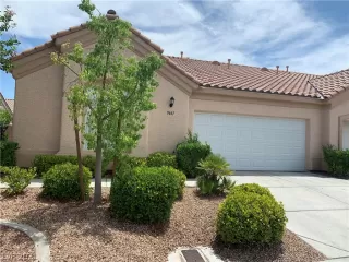 Photo #1: 2355700 Listing 