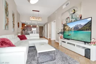 Photo #6: 2355711 Listing 