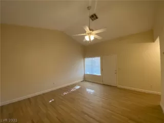 Photo #1: 2355728 Listing 