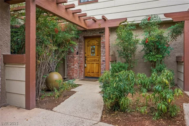 MLS: 2355760 Condo For Sale