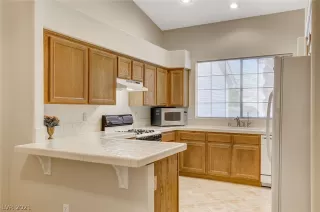 Photo #1: 2355770 Listing 