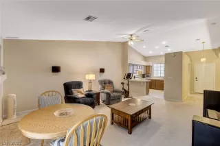 Photo #3: 2355770 Listing 