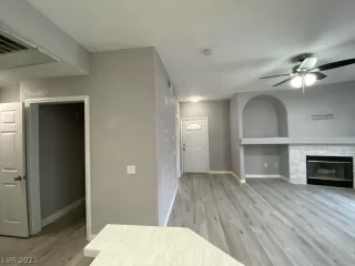 Photo #4: 2355795 Listing 