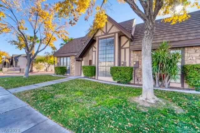 MLS: 2355805 Condo For Sale