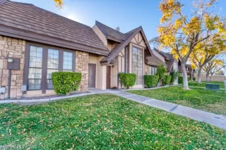 Photo #2: 2355805 Listing 