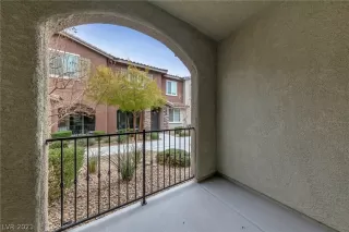 Photo #1: 2355886 Listing