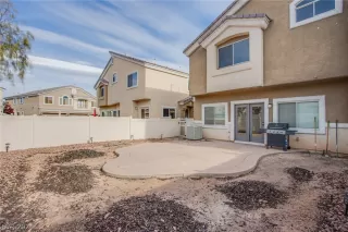 Photo #5: 2355913 Listing 