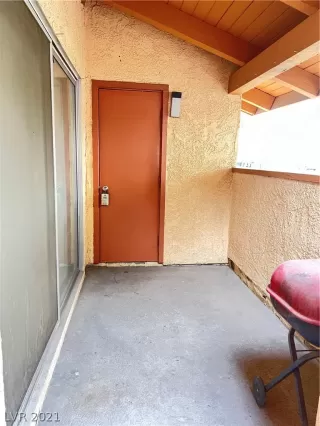 Photo #1: 2355954 Listing