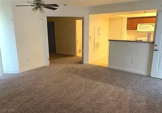 Photo #5: 2355961 Listing 