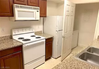 Photo #6: 2355961 Listing 