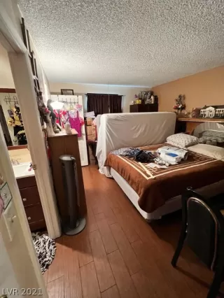 Photo #3: 2355973 Listing 