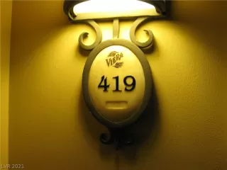 Photo #3: 2355979 Listing 