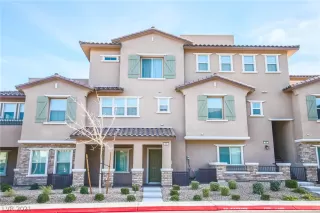 Photo #1: 2355982 Listing