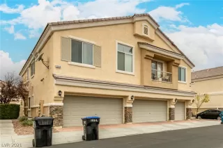 Photo #3: 2356000 Listing 