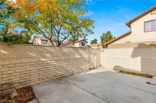 Photo #6: 2356147 Listing 