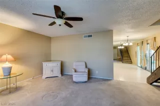 Photo #5: 2356219 Listing