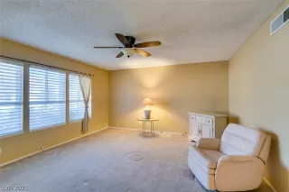 Photo #6: 2356219 Listing