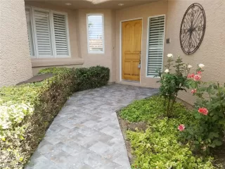 Photo #1: 2356227 Listing 