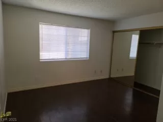 Photo #1: 2356244 Listing 