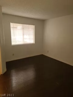 Photo #4: 2356244 Listing 