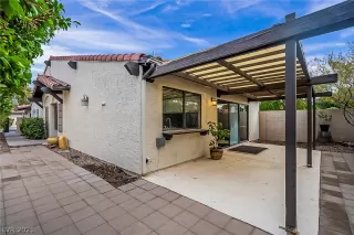 Photo #6: 2356249 Listing