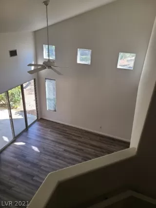 Photo #6: 2356305 Listing