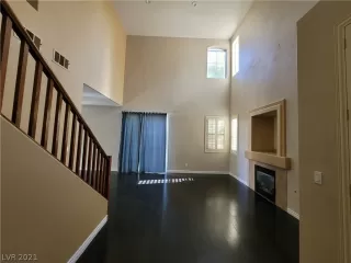 Photo #4: 2356311 Listing 