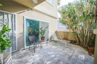 Photo #5: 2356322 Listing