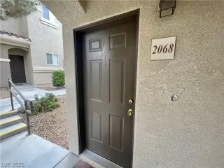 Photo #3: 2356394 Listing 