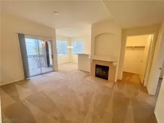 Photo #5: 2356394 Listing 