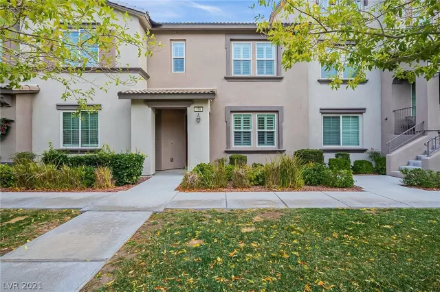 MLS: 2356452 Condo For Sale