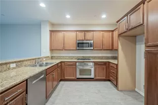 Photo #1: 2356452 Listing