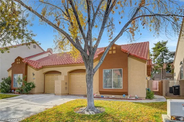 MLS: 2356475 Condo For Sale