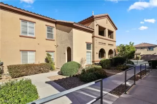 Photo #1: 2356522 Listing