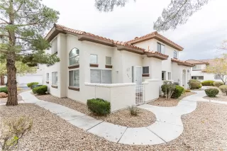 Photo #2: 2356555 Listing 