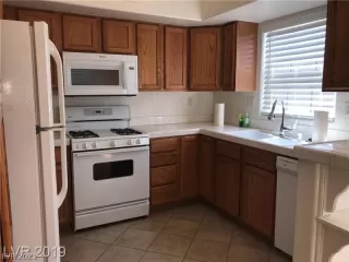 Photo #4: 2356640 Listing 