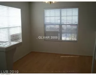 Photo #5: 2356640 Listing 